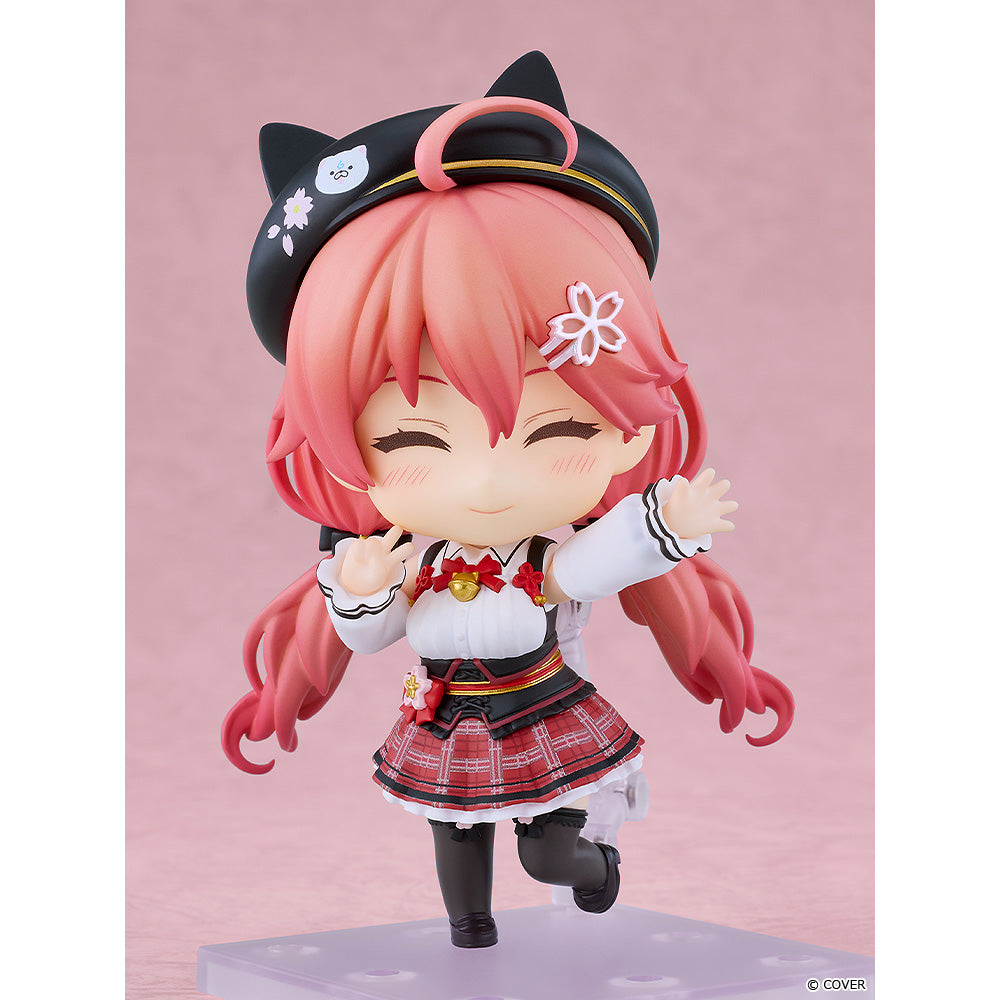 Nendoroid Sakura Miko: Casual Outfit Ver.