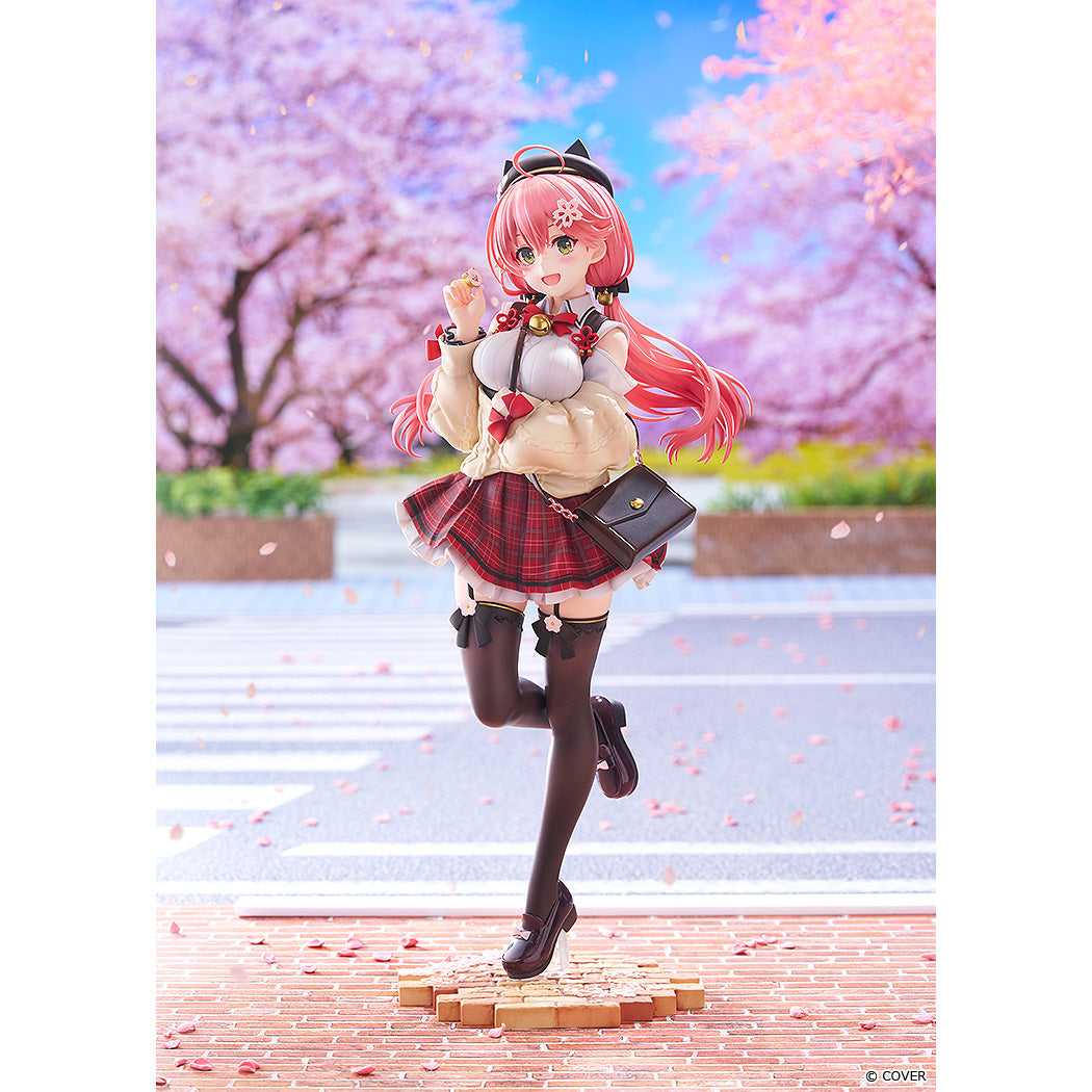 Sakura Miko: Date Style Casual Outfit Ver. 1/7 scale Painted Figure