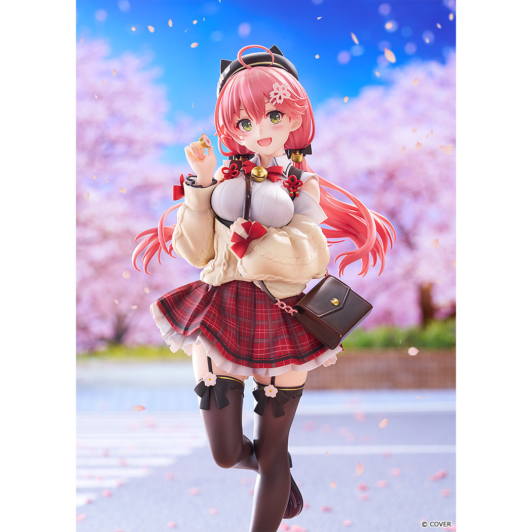 Sakura Miko: Date Style Casual Outfit Ver. 1/7 scale Painted Figure